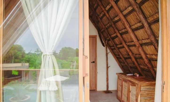 Doppelzimmer, Balkon, Poolblick