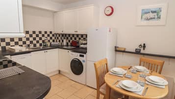 Lavavajillas, utensilios de cocina