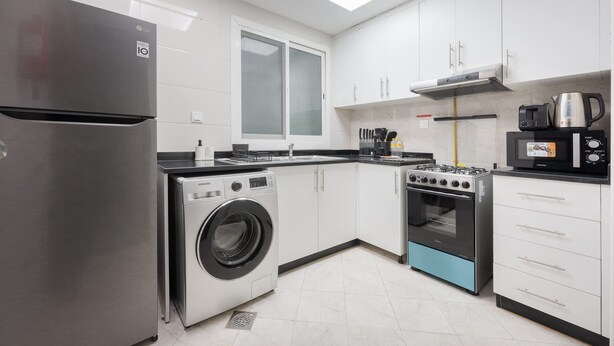 Ảnh chưa phân loại, 1 trong số 28 ảnh, nút
