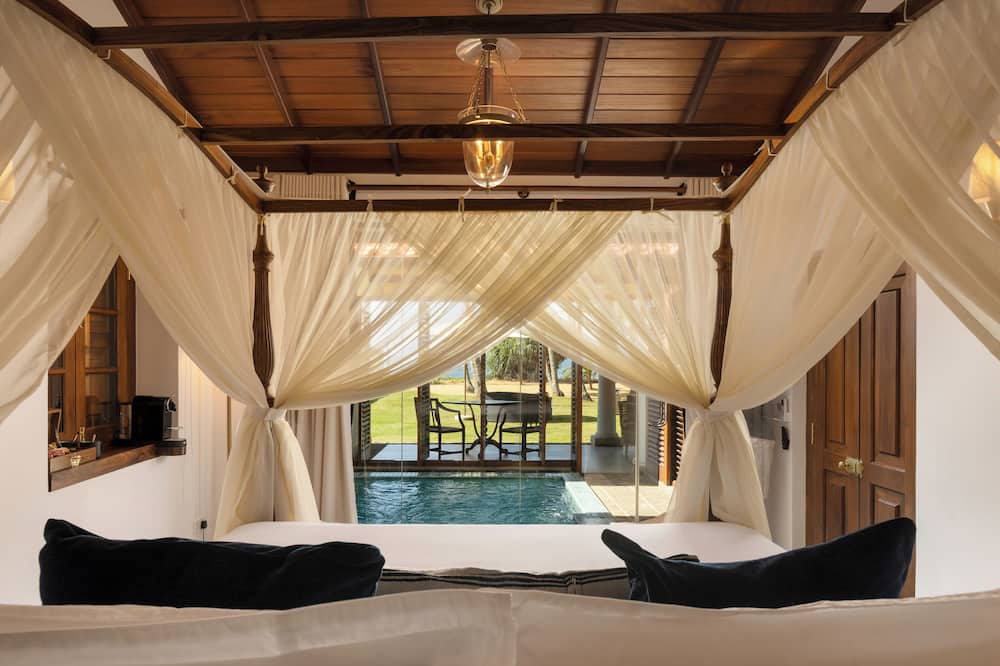 Oruva Beachside Villa