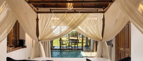 In-room safe, desk, soundproofing, iron/ironing board