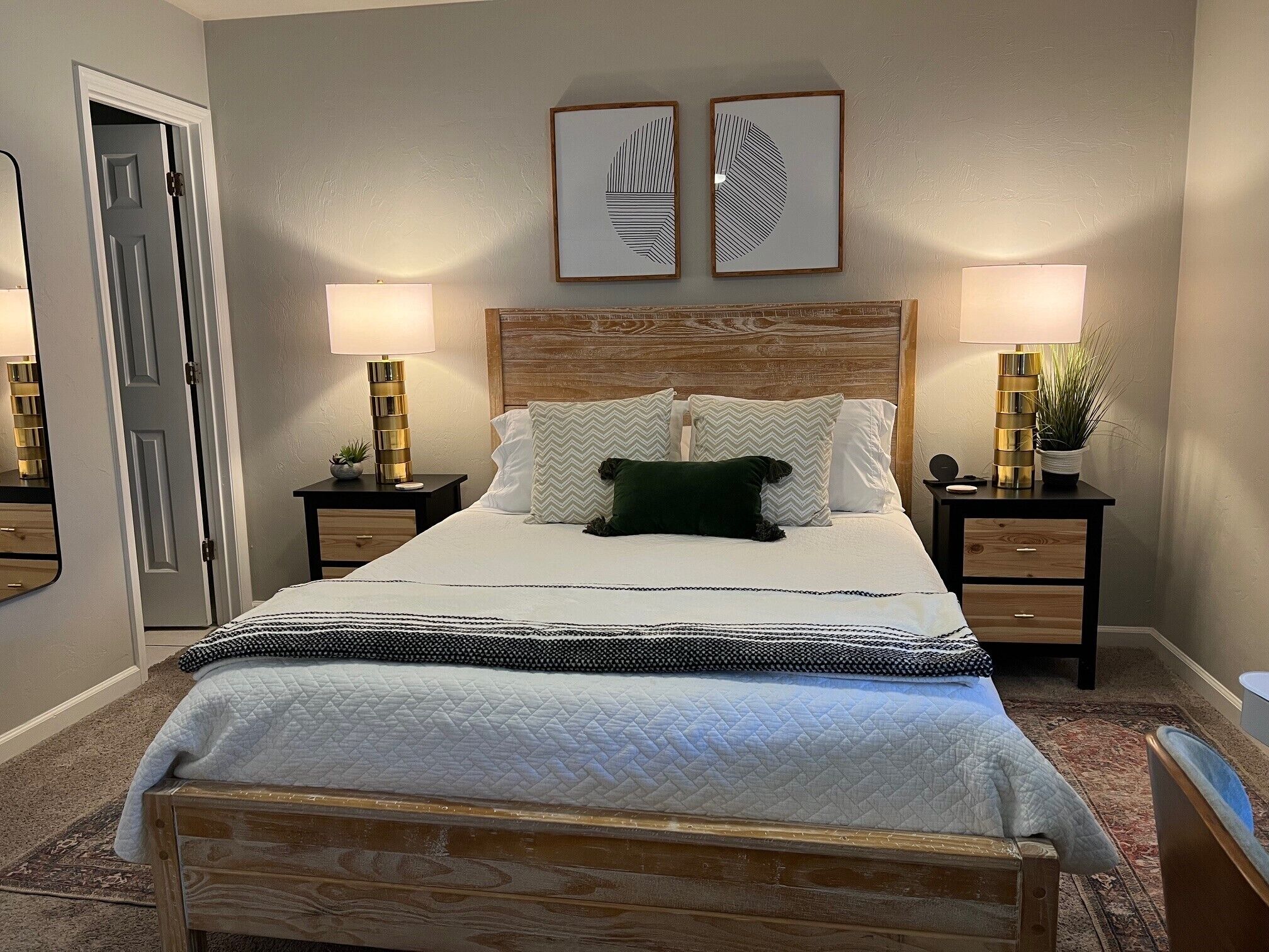 2 bedrooms, WiFi, bed sheets