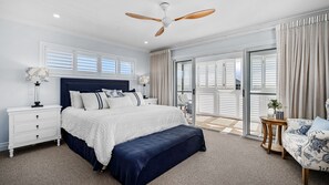 5 bedrooms, free WiFi, bed sheets