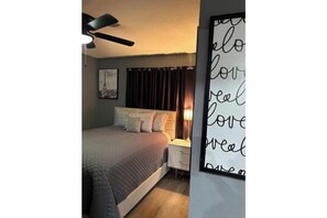 3 bedrooms, iron/ironing board, WiFi, bed sheets