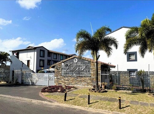 Spacious apartment near the beach