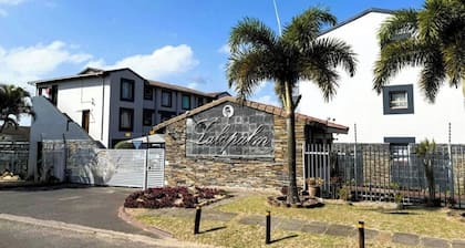 Spacious apartment near the beach