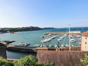 Marina/club náutico