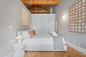 Iron/ironing board, Internet, bed sheets - GuestReady - Music Scale Studios - Studio Dó Maior (Porto)