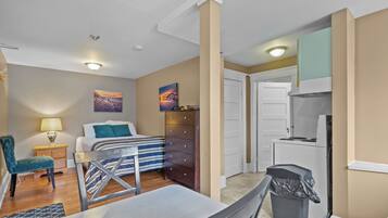 1 chambre, fer et planche Ă repasser, lit parapluie, Wi-Fi gratuit