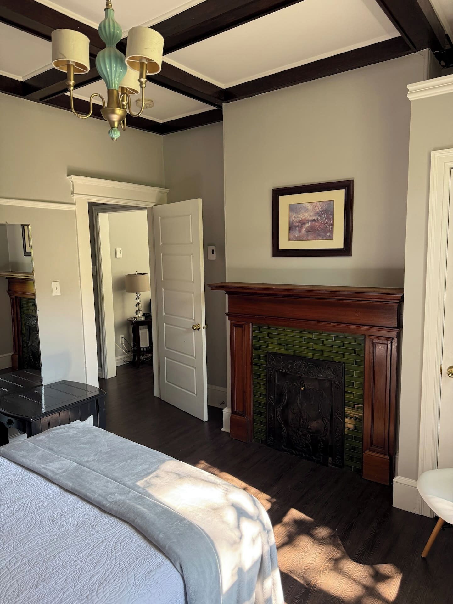 2 chambres, fer et planche à repasser, lit parapluie, Wi-Fi gratuit