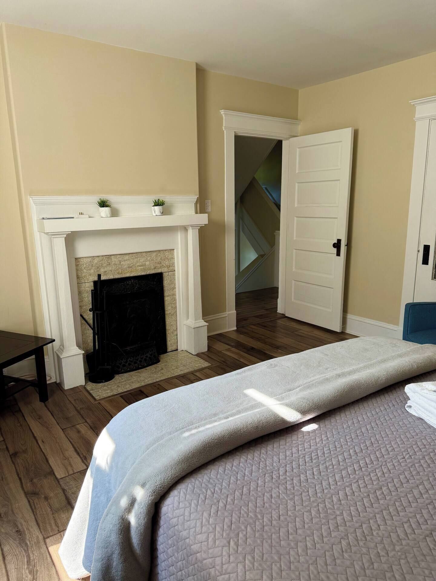 2 soverom, strykejern/-brett, reiseseng for barn og wi-fi (inkludert)