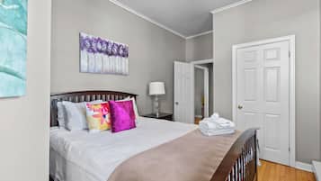 2 Schlafzimmer, Bügeleisen/Bügelbrett, Reisekinderbett, kostenloses WLAN