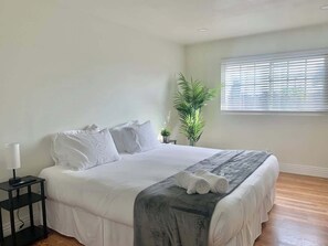 4 Schlafzimmer, Bügeleisen/Bügelbrett, Reisekinderbett, WLAN