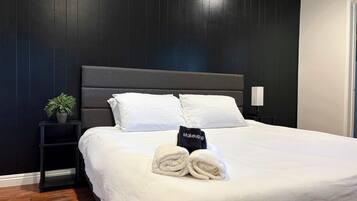 3 bedrooms, iron/ironing board, travel crib, WiFi