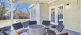 TX1 House Sauna & Game Room Fun For Groups