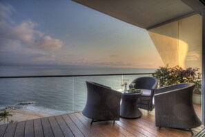 Terrace/patio - Casa Kimberly at Icon Puerto Vallarta-Oceanfront Luxury Retreat /Panoramic Views (Puerto Vallarta,)