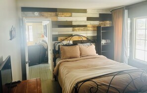 3 chambres, fer et planche à repasser, Wi-Fi, draps fournis