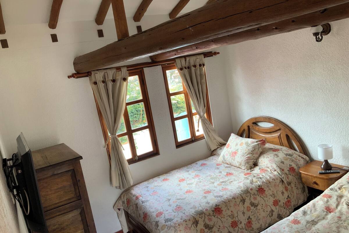 Twin Room, City View | Blackout drapes, free WiFi