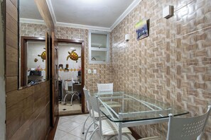 Apartment | 2 bedrooms - Apto Pet Friendly c Churrasqueira - Praia do Morro (Guarapari)