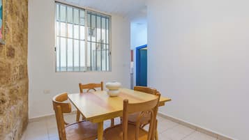 Apartment, 1 Bedroom, Kitchen, City View | View from room