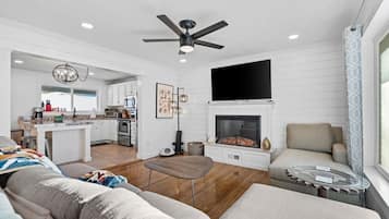 Fireplace, video games