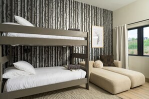 4 bedrooms, iron/ironing board, travel crib, WiFi