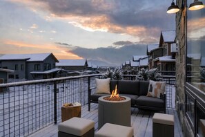 Unclassified image, 3 of 50, button - Lodge 212 | Brand New LUXE Designer Home + Hot Tub (Fraser)