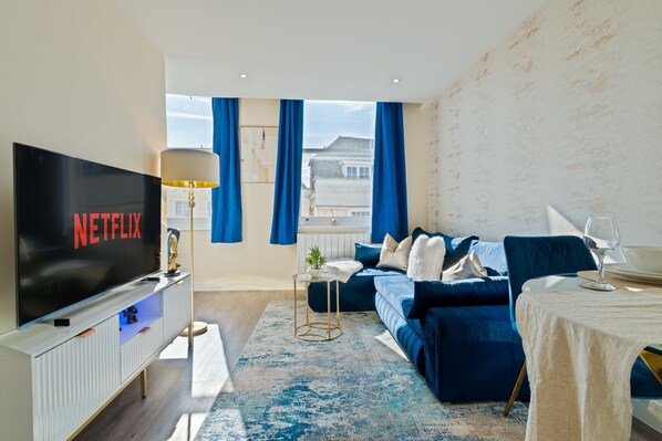 Télévision, jeux vidéo, livres