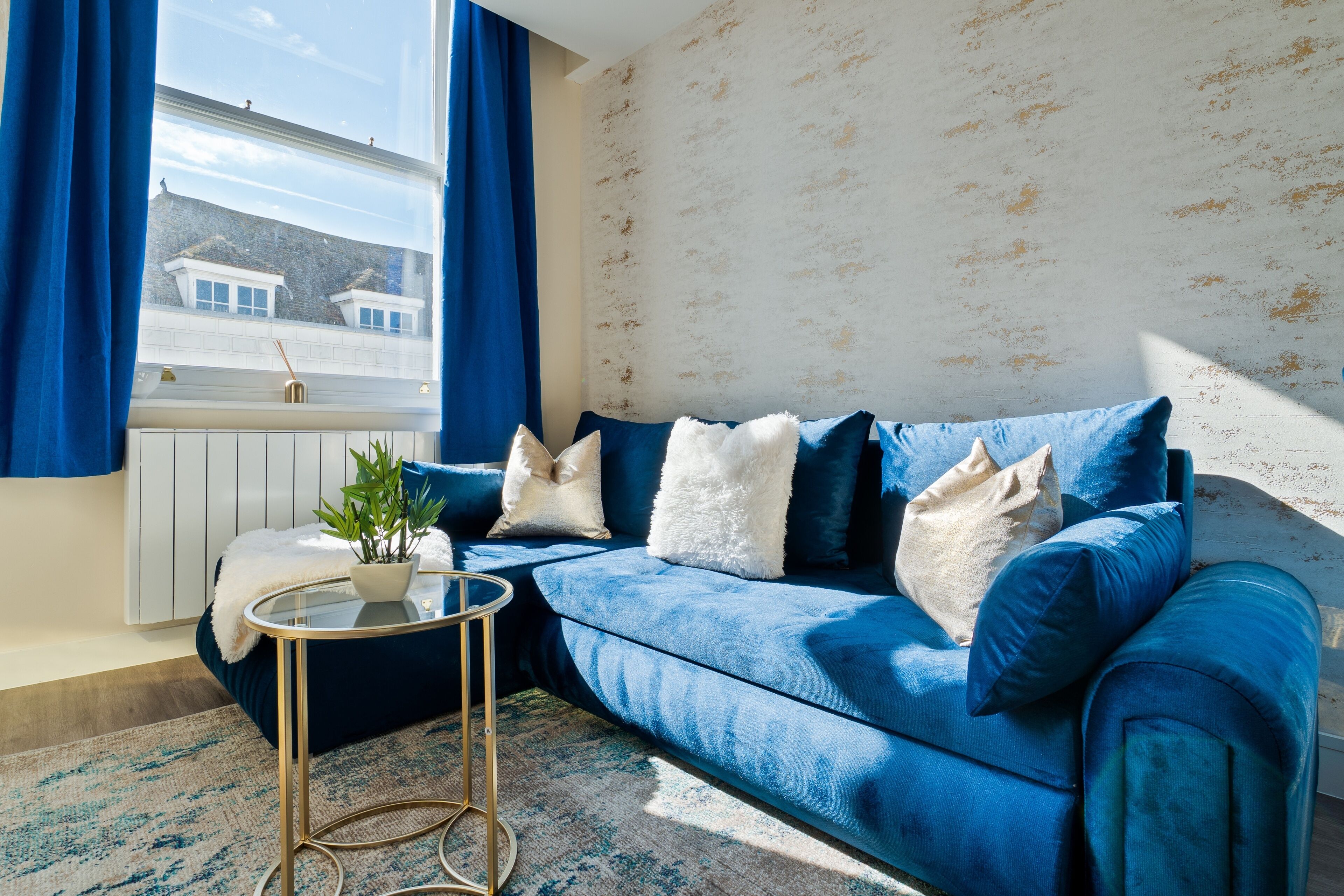 テレビ、テレビゲーム、書庫