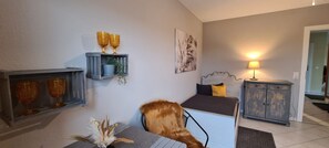 Interior - 4-room vacation apartment "Avita" in Waiblingen, district of Bittenfeld (Waiblingen)