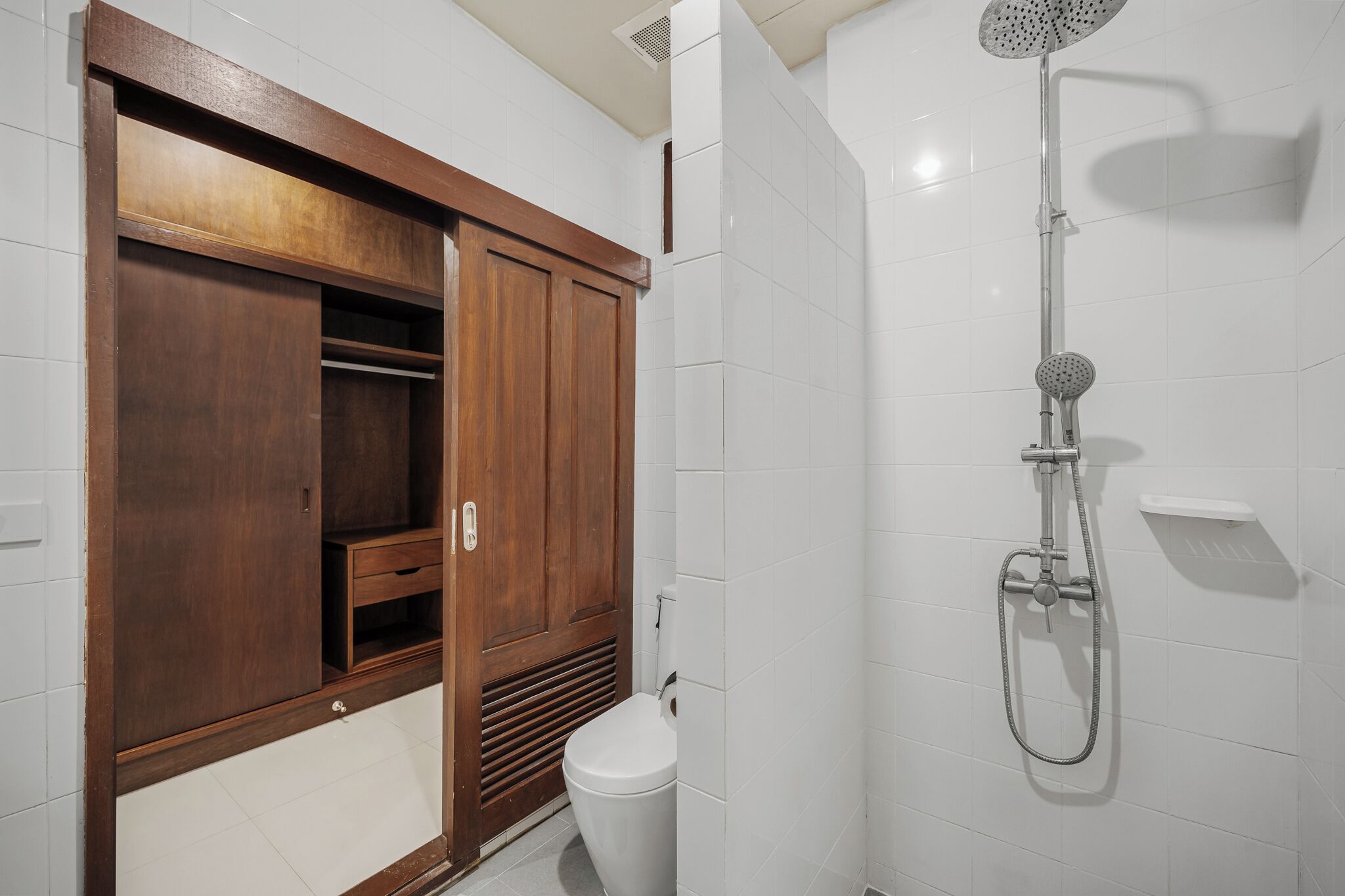 Superior Triple Room | Bathroom