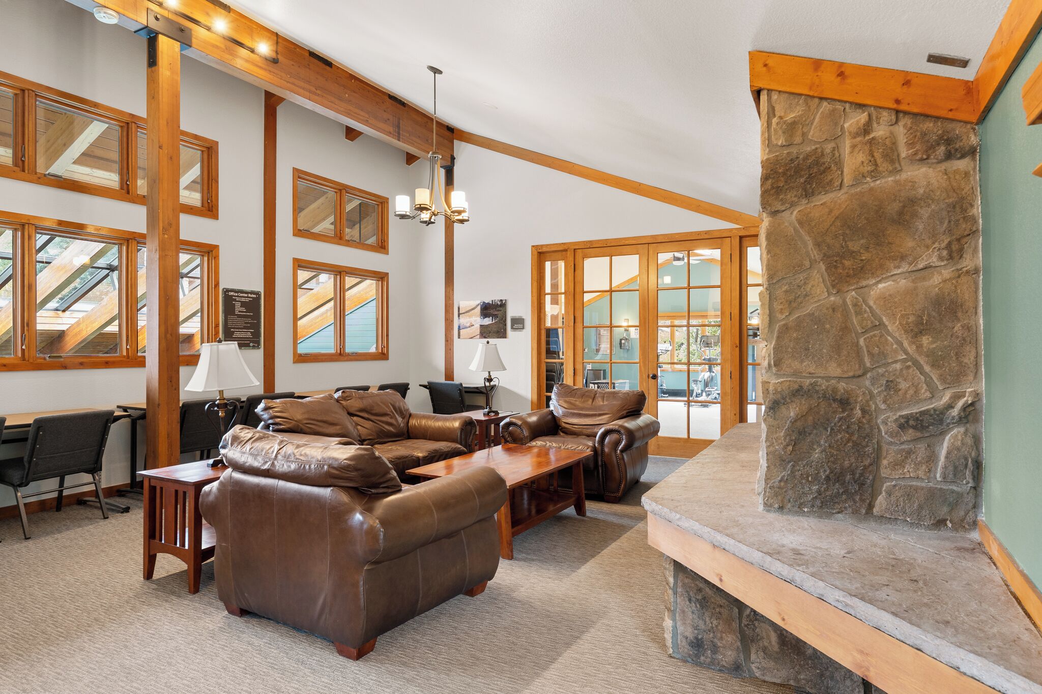Condo (2 Bedrooms) | Property amenity