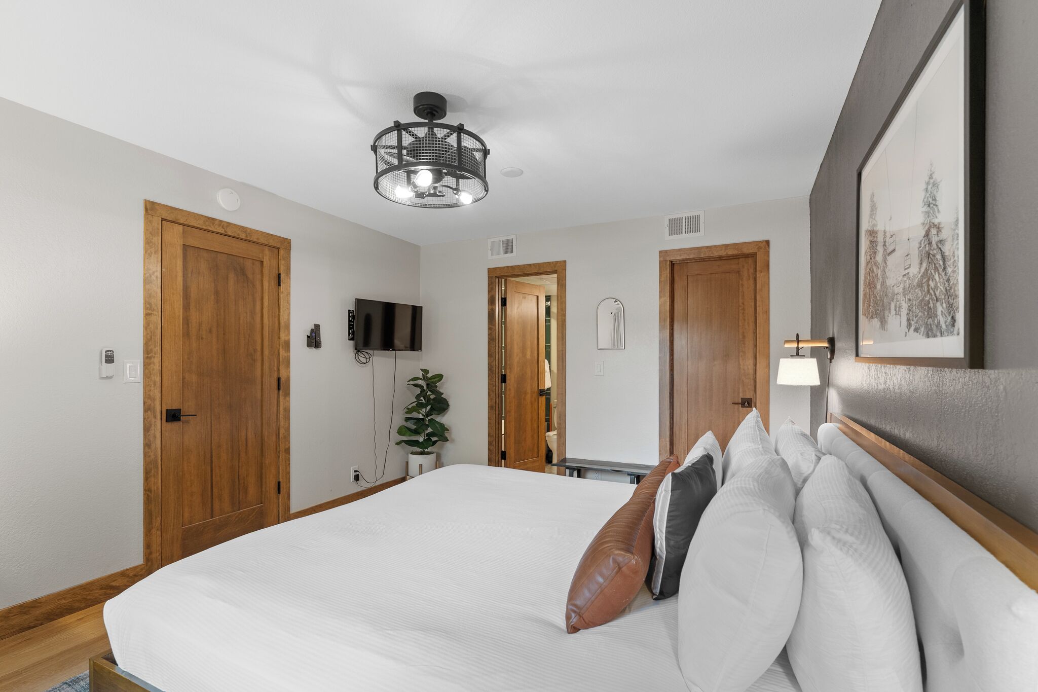 Condo (2 Bedrooms) | Exterior