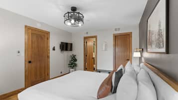 Condo (2 Bedrooms) | Exterior