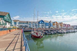 Marina - The Hideout Serenity by design (Devon)