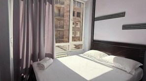 Internet, bed sheets