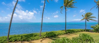 Oceanfront Moloka‘i Retreat | Wavecrest 2nd Floor
