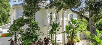 Tulum Resort: Pool Hot Tub Cold Plunge Movie Room