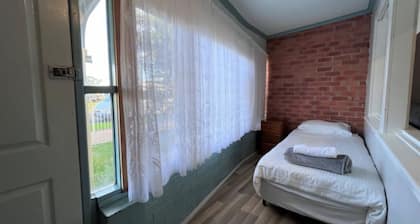 Cottage 1 ~ Come and relax by the river!