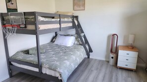 3 bedrooms