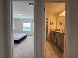 6 bedrooms, WiFi