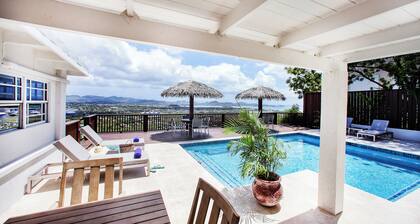 Casa del Sol. Beautifully appointed four bedroom villa with stunning views!