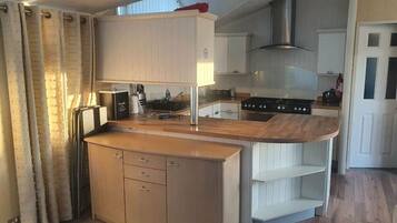 Kochgeschirr/Geschirr/Besteck