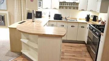 Kochgeschirr/Geschirr/Besteck