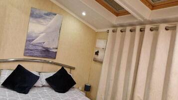 2 bedrooms, individually decorated, individually furnished, free WiFi