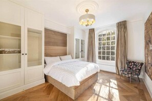 3 chambres, fer et planche à repasser, Wi-Fi, literie fournie