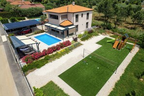 Exterior - Modern Villa Karina with pool in a quiet location near Poreč (POREČ)