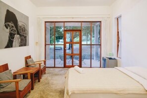 Cribs/infant beds - Loogmai Guesthouse (Chiang Khan)