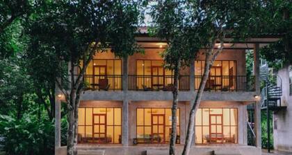 Loogmai Guesthouse