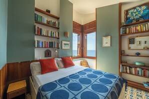 Bügeleisen/Bügelbrett, WLAN, Bettwäsche